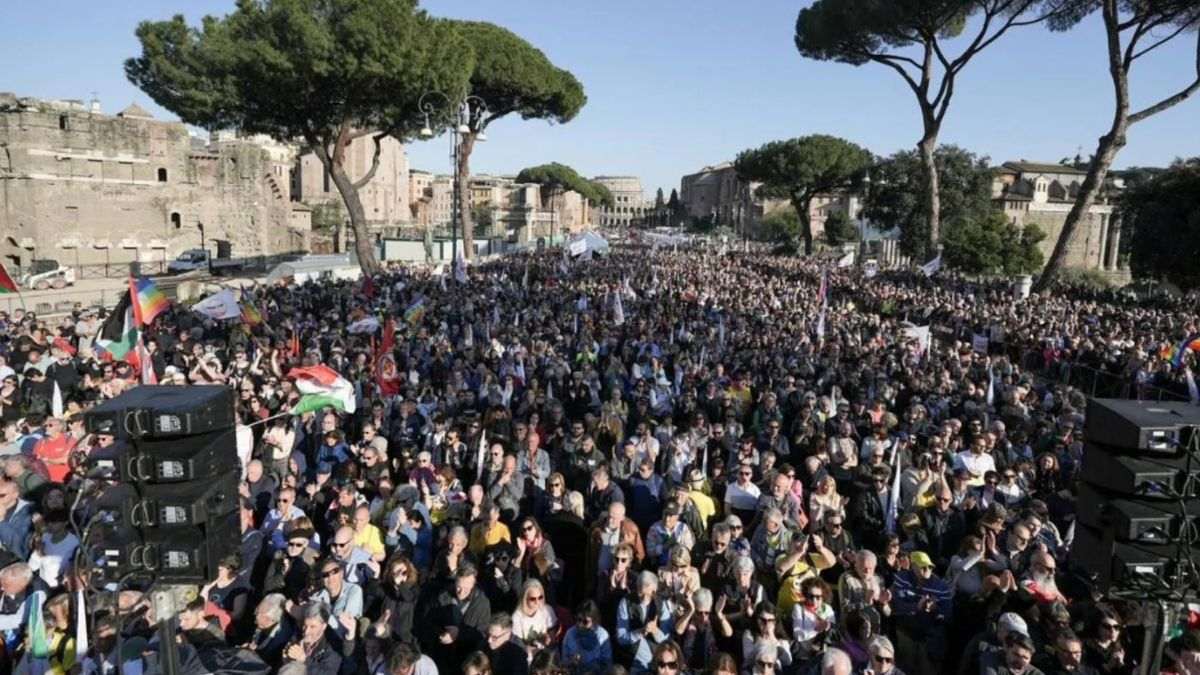 Molti nemici molto bruciore