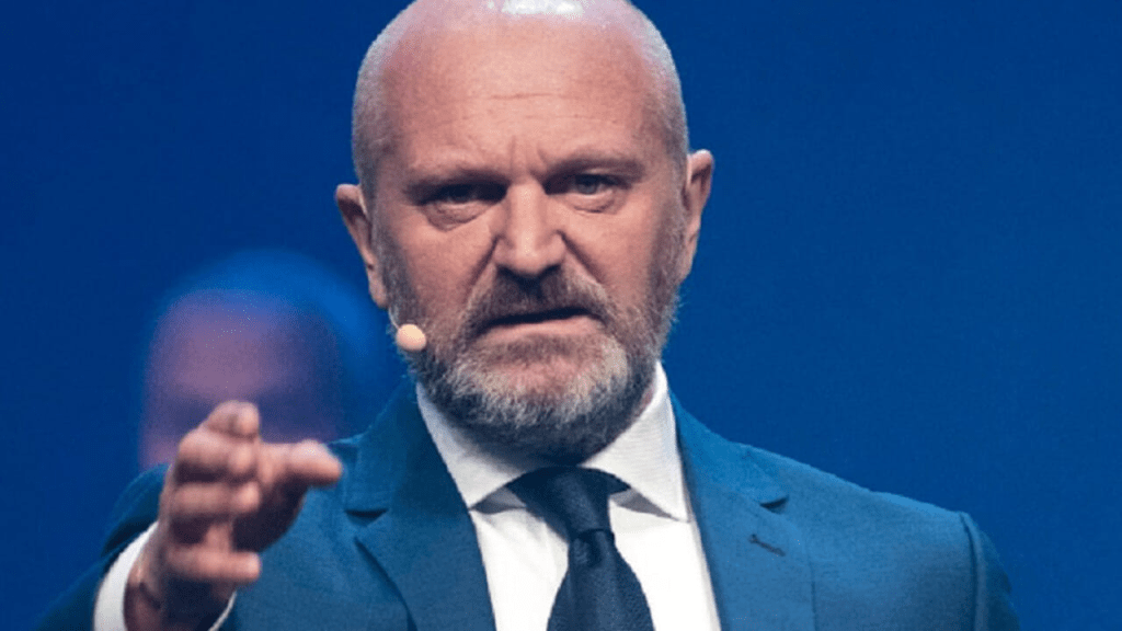 Nessuno tocchi Paucci